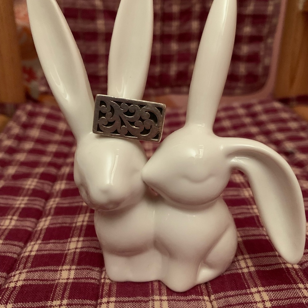 Lois Hill sterling silver Filigree Square Ring